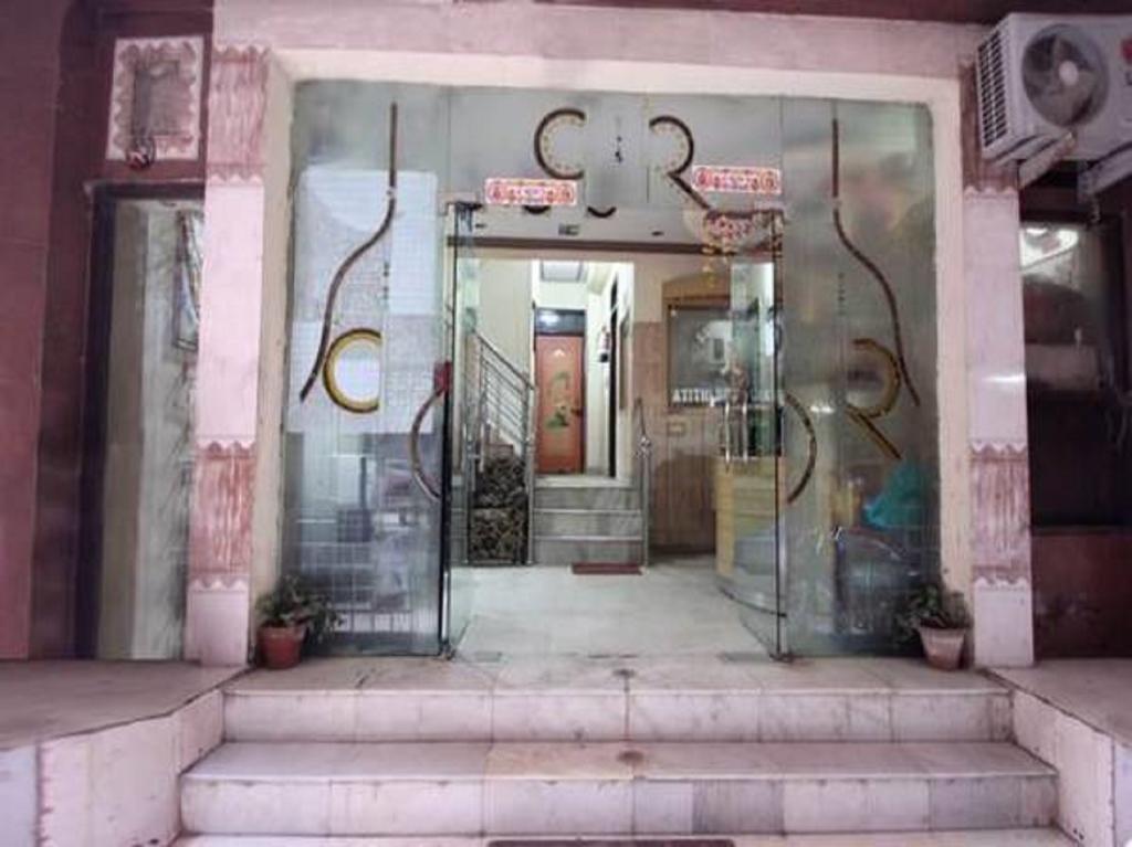 Hotel Hans International New Delhi Bagian luar foto